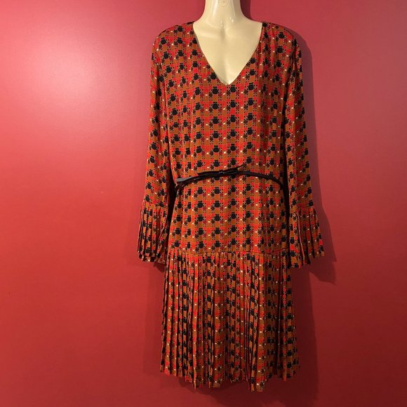 The Limited Women's Red Printed Bell Sleeve Pleated Dress - Size 16 - NWT $99 - Picture 1 of 5